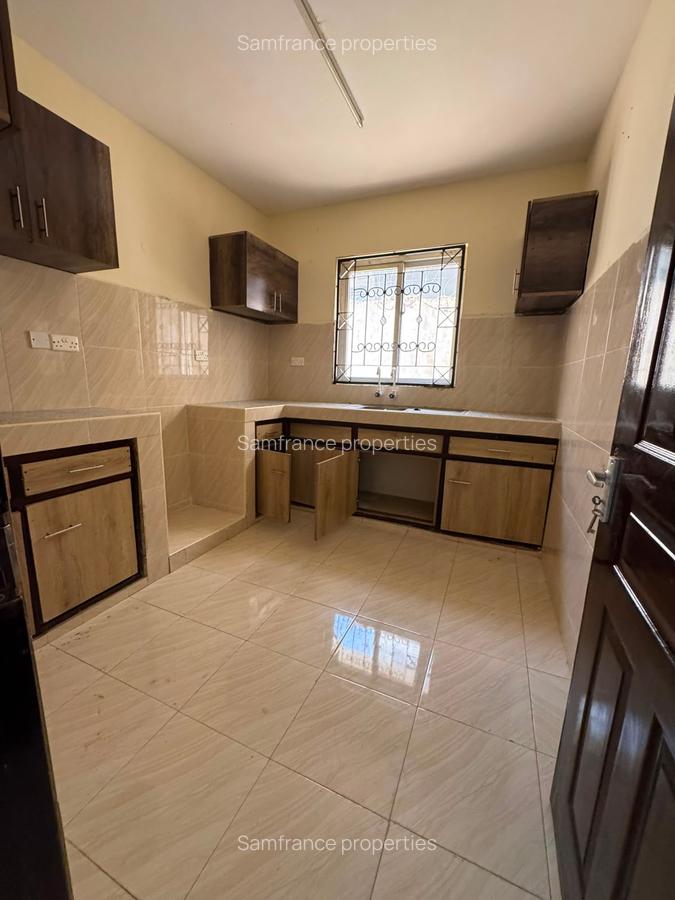 4 Bed Villa with En Suite at Utange - 8