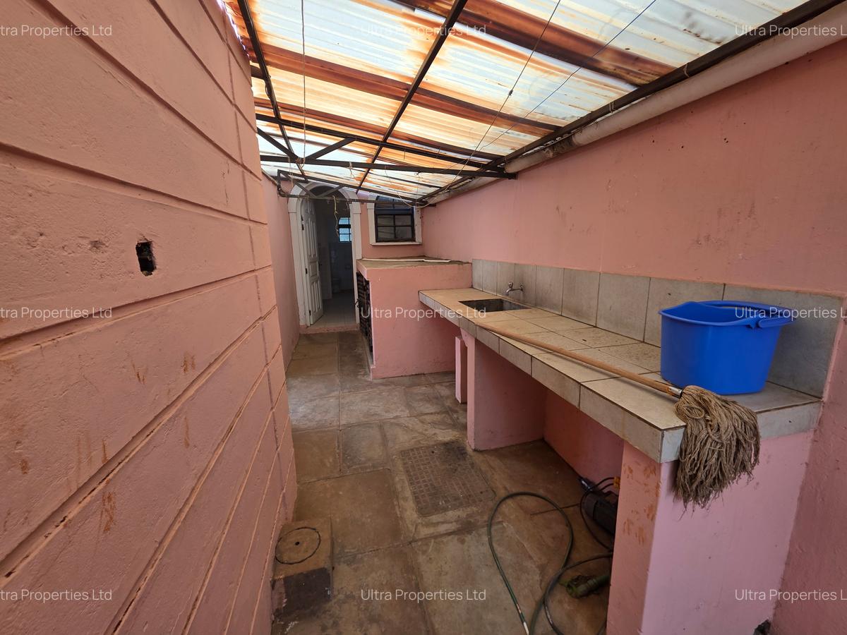 4 Bed Townhouse with En Suite in Kiambu Road - 9