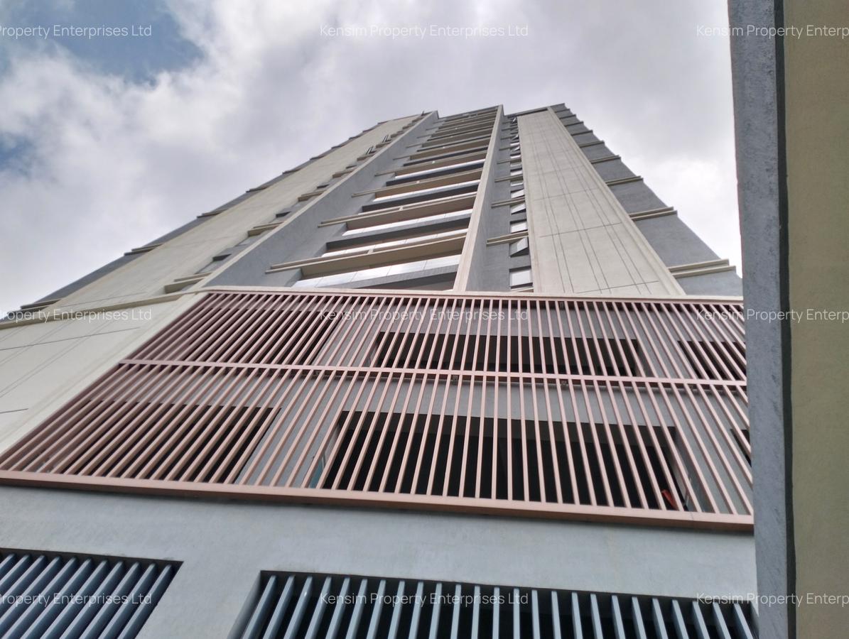 1 Bed Apartment with En Suite in Riverside - 1
