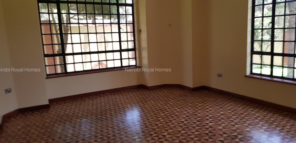 5 Bed House with En Suite at Runda Road - 16