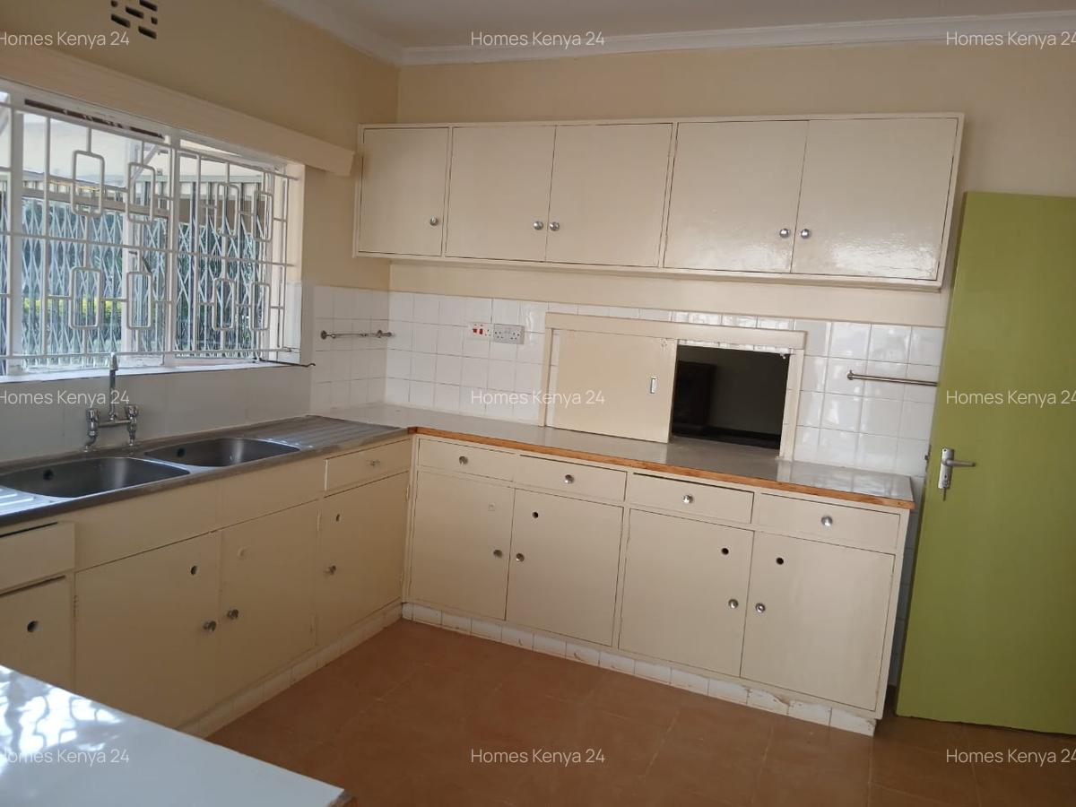 4 Bed House in Runda - 11