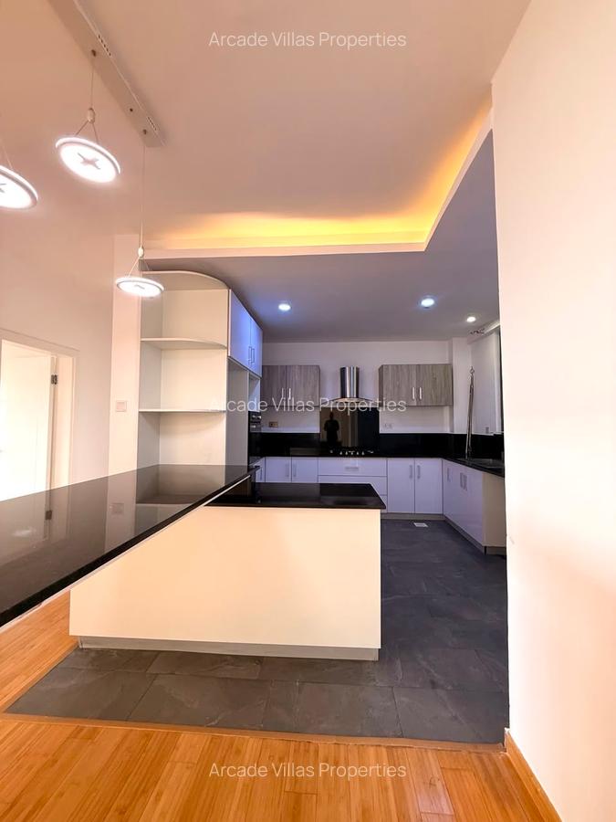 4 Bed Apartment with En Suite in Kileleshwa - 9