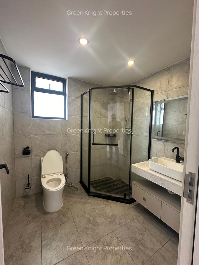 Serviced 3 Bed Apartment with En Suite in Kilimani - 14