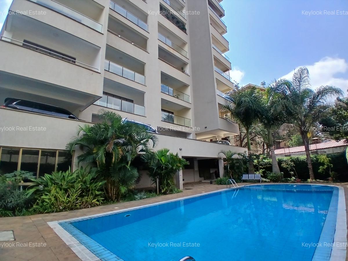 3 Bed Apartment with En Suite at Off Makueni Road - 1