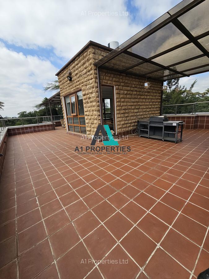 6 Bed Townhouse with En Suite in Lavington - 17