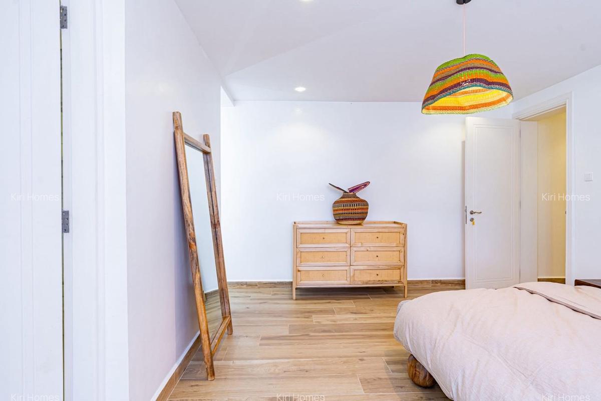 Furnished 3 Bed Apartment with En Suite in Runda - 10