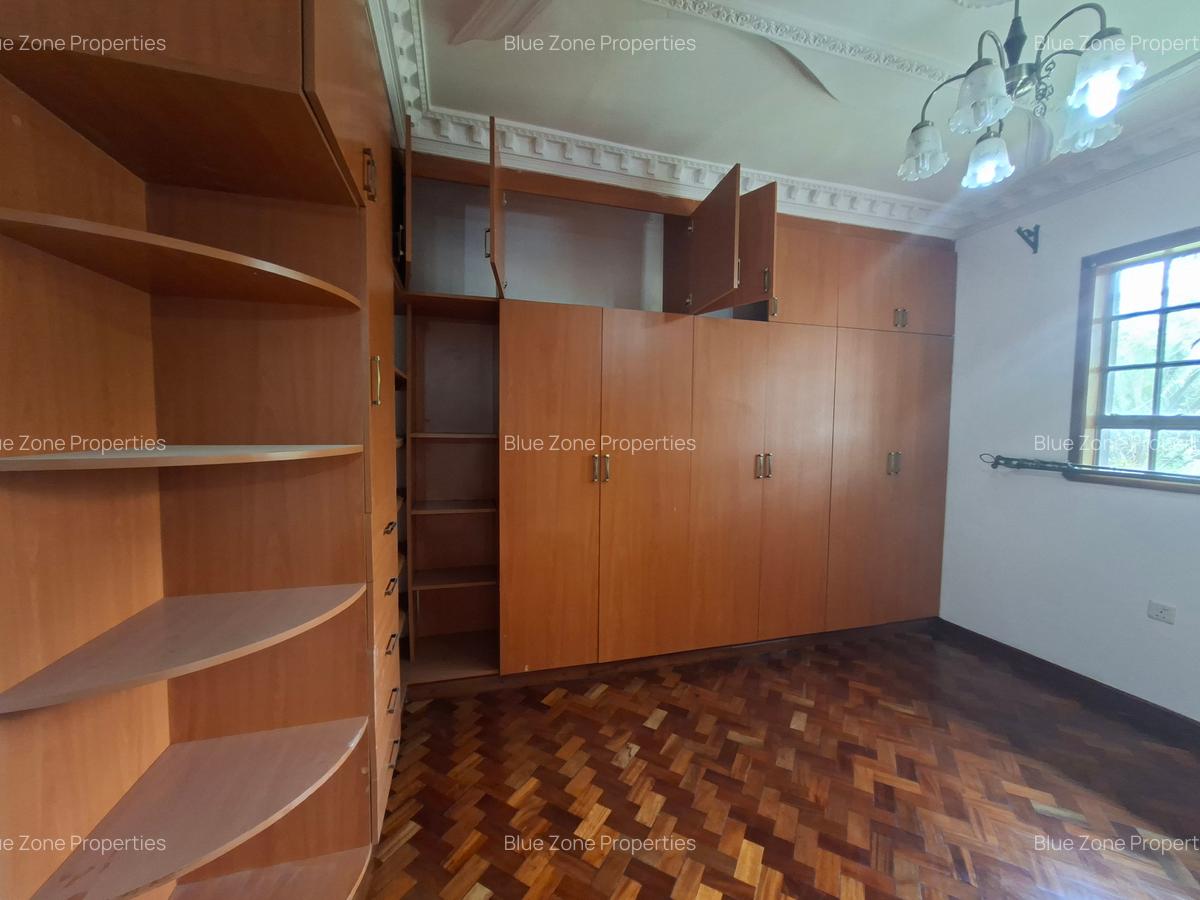 4 Bed House with En Suite in Runda - 6