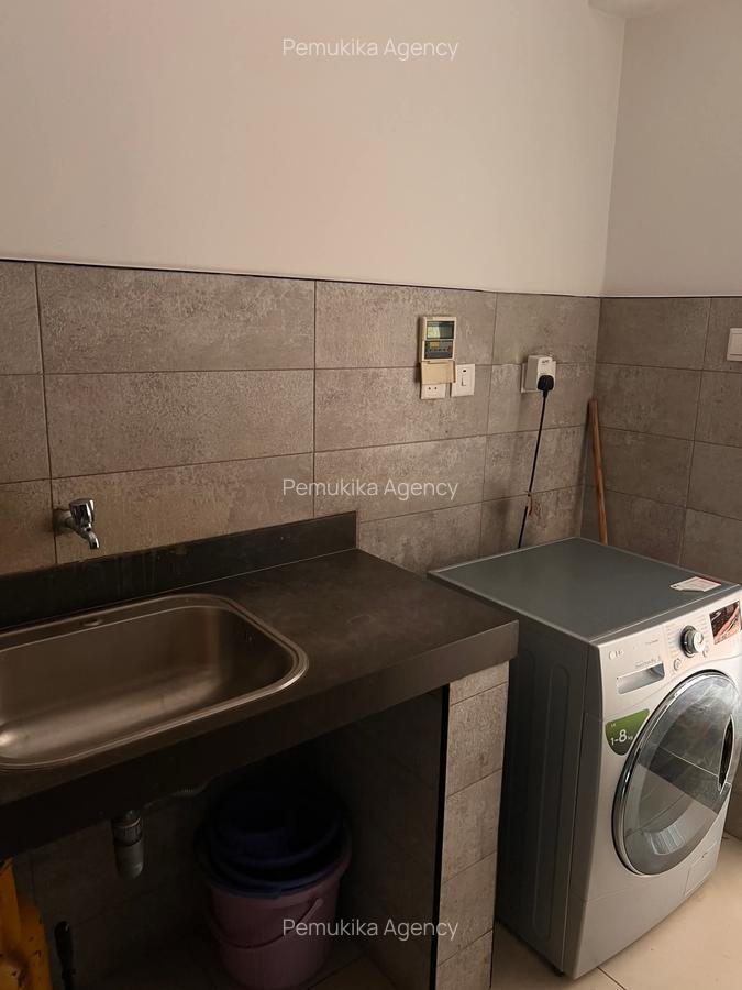 Serviced 3 Bed Apartment with En Suite in Kilimani - 13