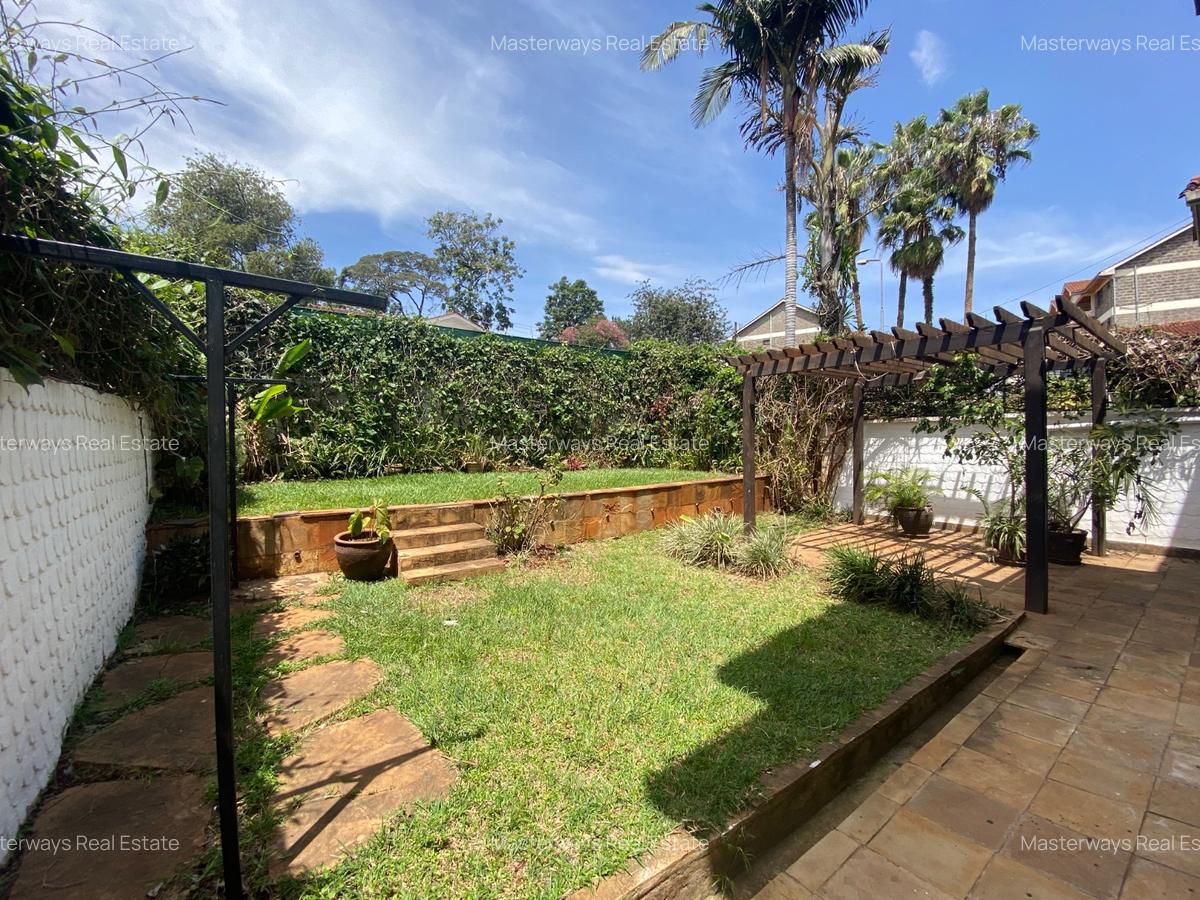 4 Bed Townhouse with En Suite in Kileleshwa - 14