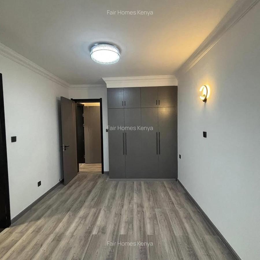 4 Bed Apartment with En Suite at Valley Arcade - 5