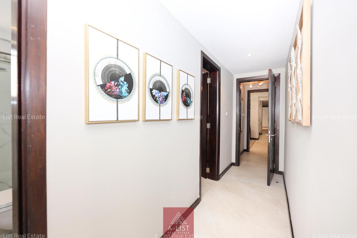 4 Bed Apartment with Swimming Pool at Riverside Drive - 6