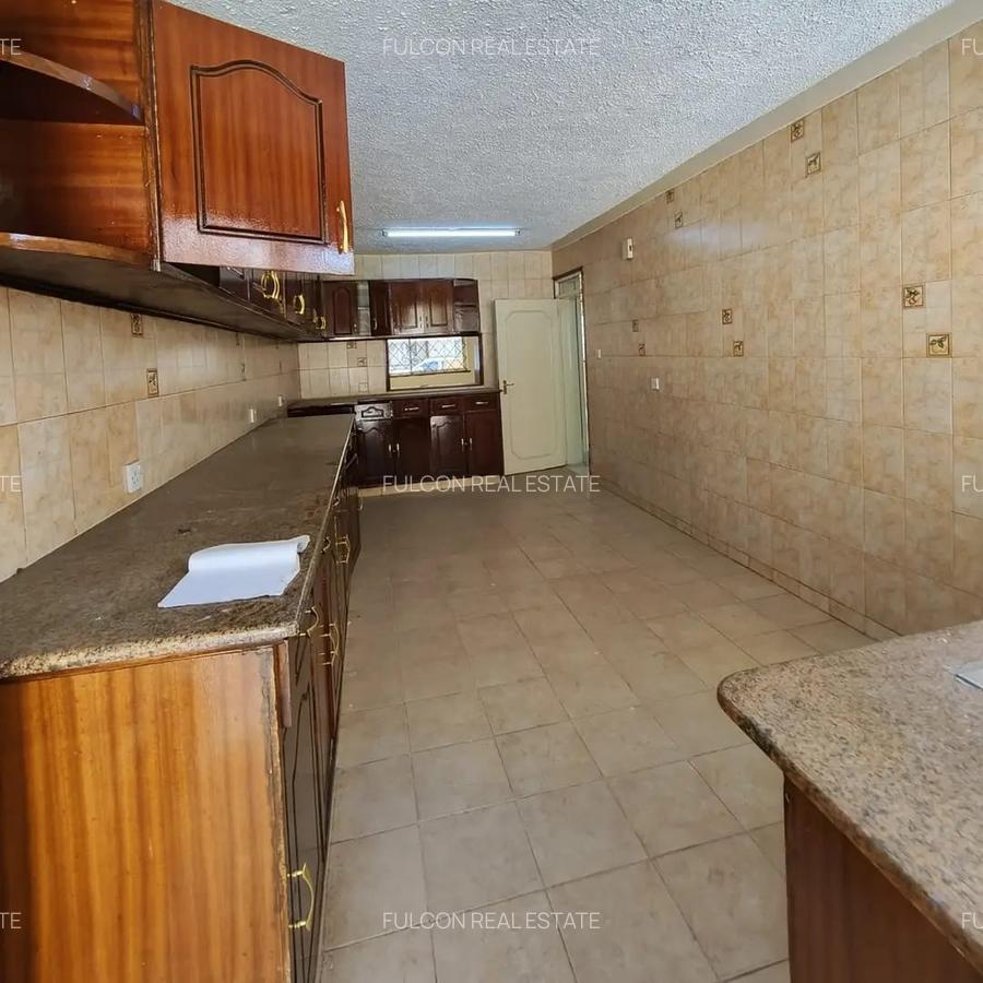 3 Bed Apartment with En Suite in Kileleshwa - 8