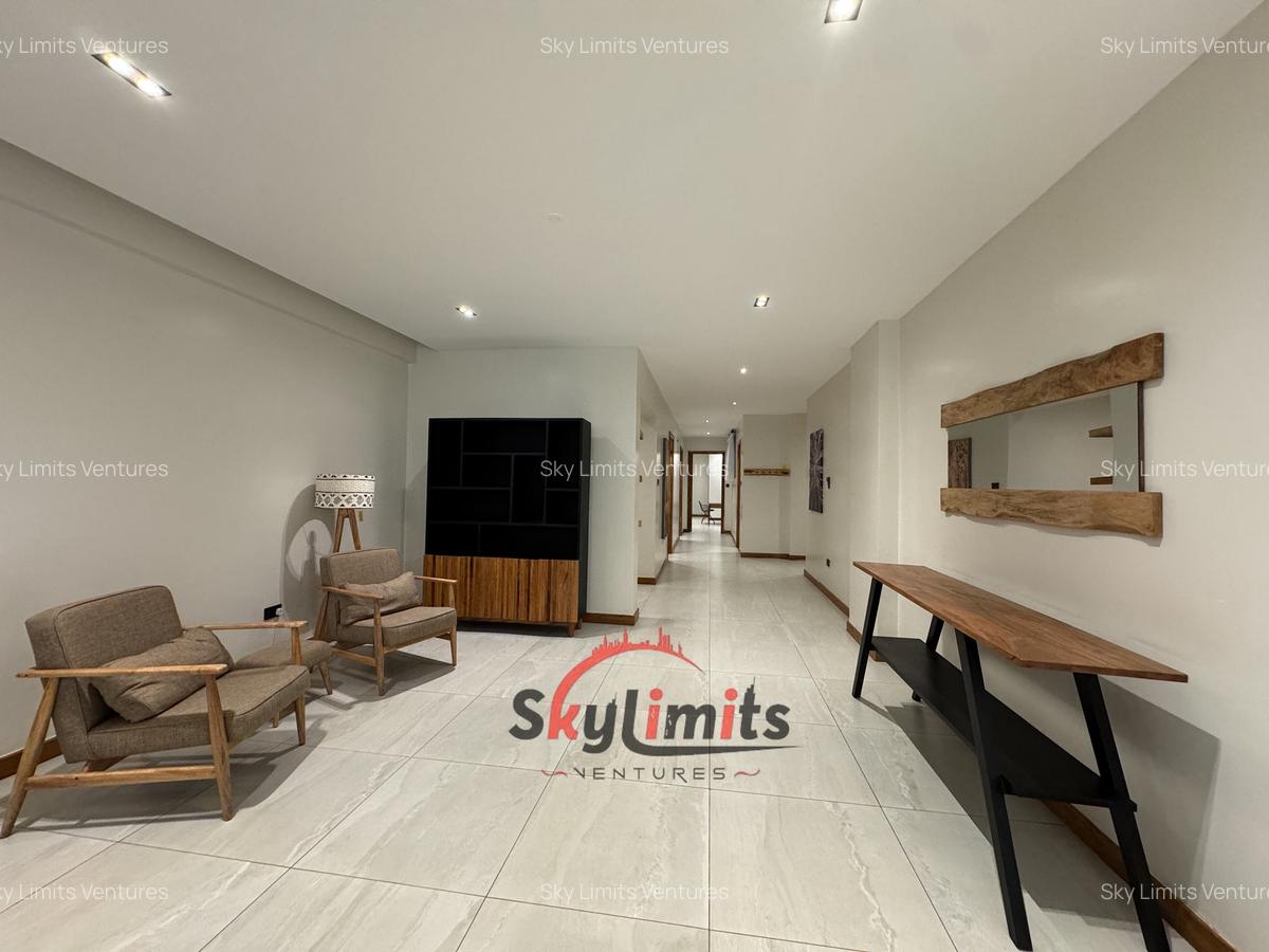 4 Bed Apartment with En Suite at Peponi Rd - 11