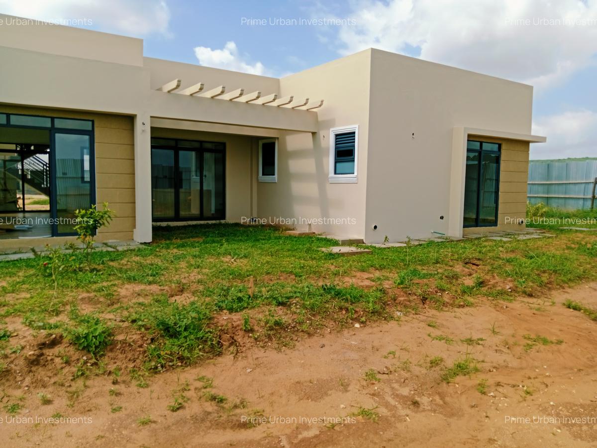 3 Bed Villa with En Suite in Vipingo - 4