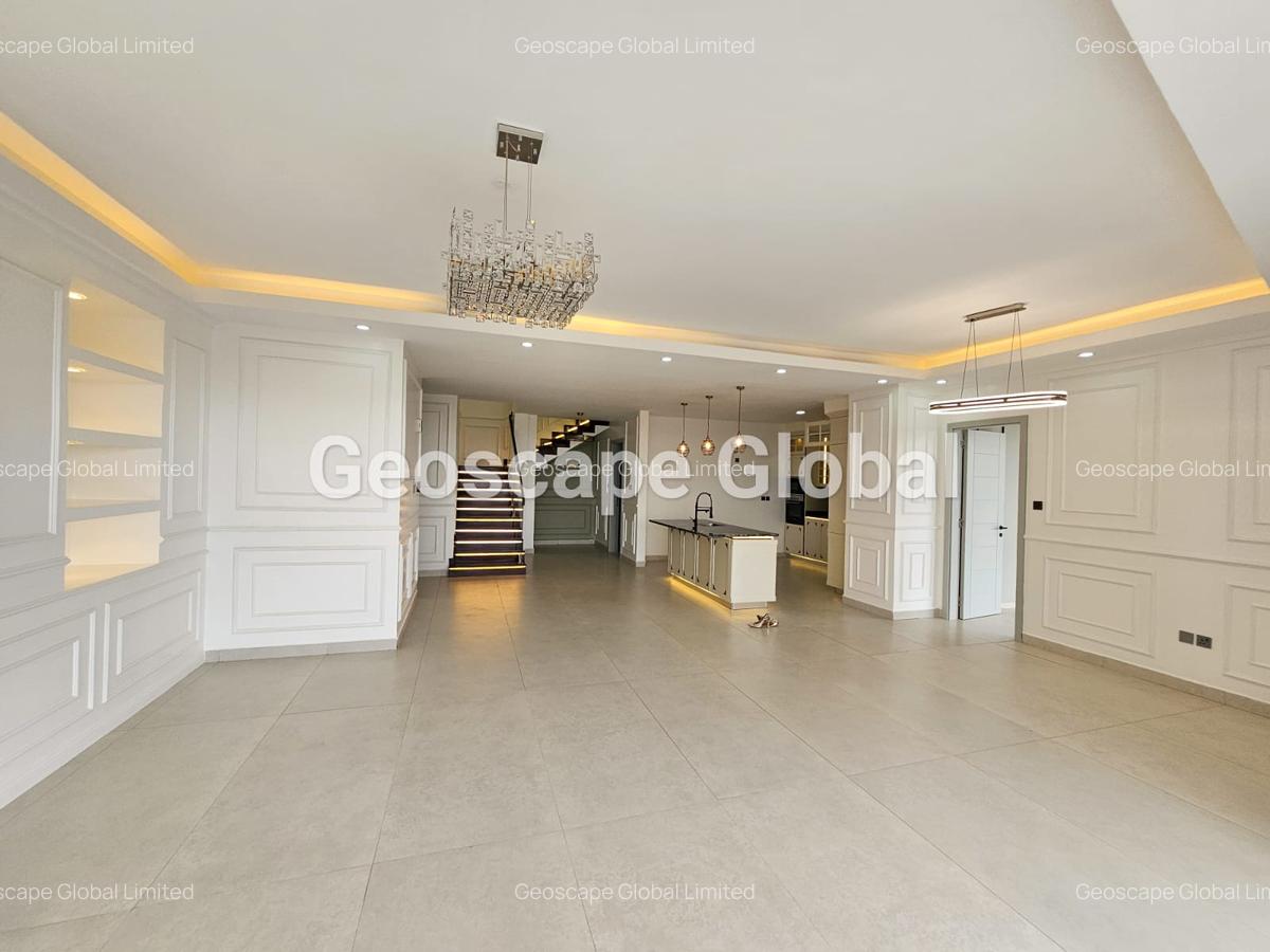 4 Bed Apartment with En Suite in Spring Valley - 5