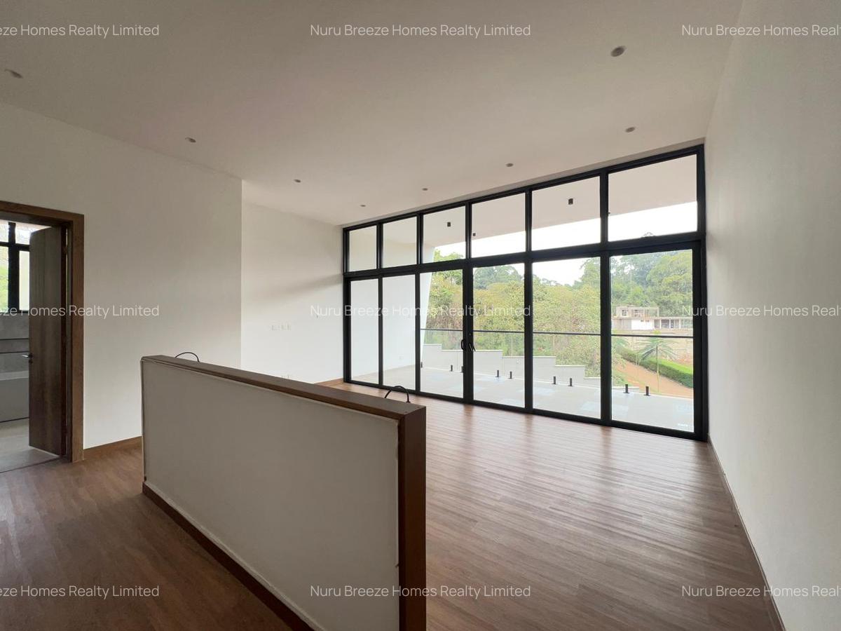 5 Bed House with En Suite in Nyari - 6