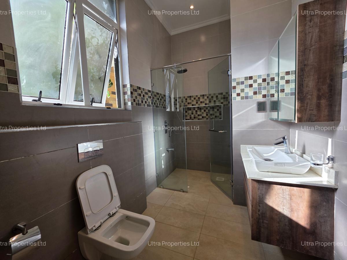4 Bed Villa with En Suite in Tatu City - 9