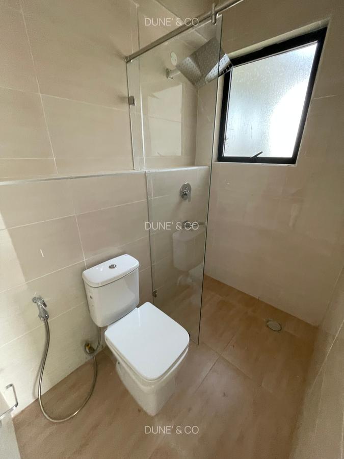 3 Bed Apartment with En Suite in Westlands Area - 11