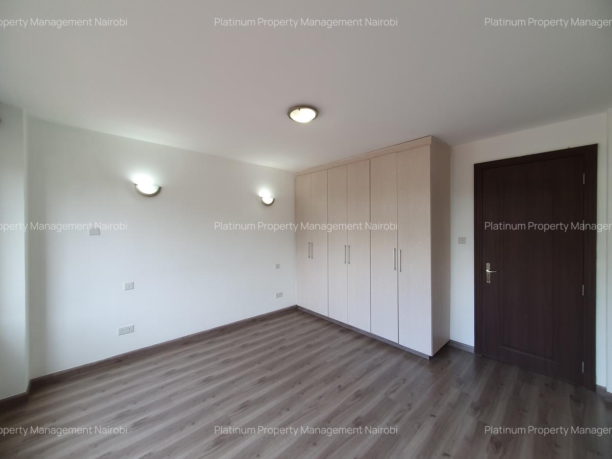 2 Bed Apartment with En Suite at Ojijo Rd - 9