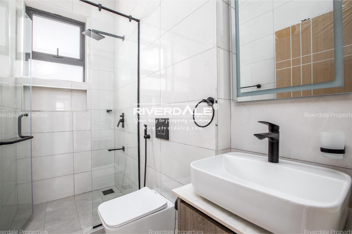 2 Bed Apartment with En Suite in Brookside - 8