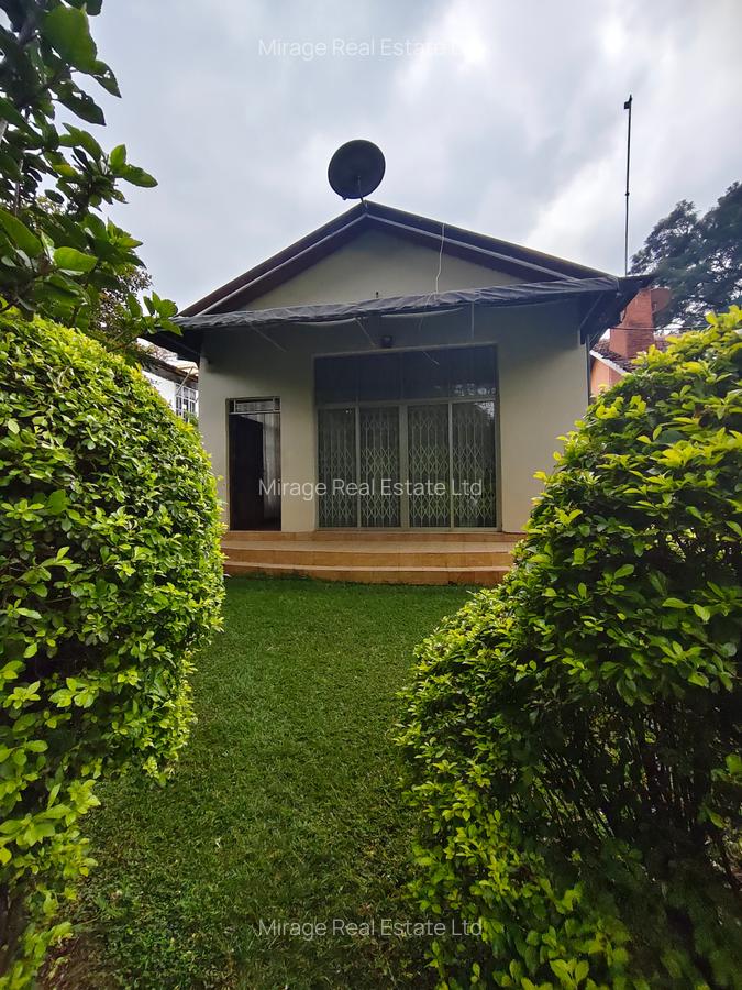 2 Bed House with Garden in Lavington - 7