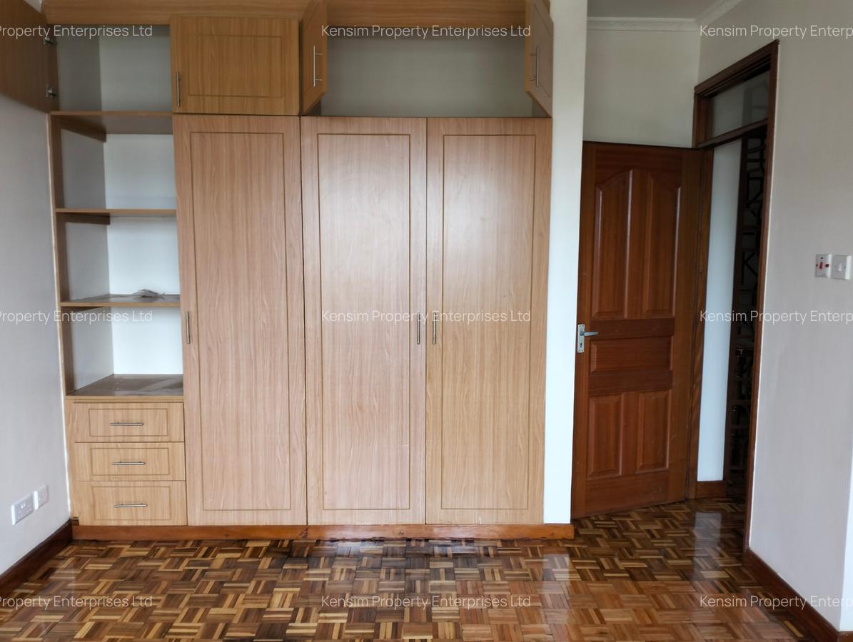 4 Bed Townhouse with En Suite in Kitisuru - 4