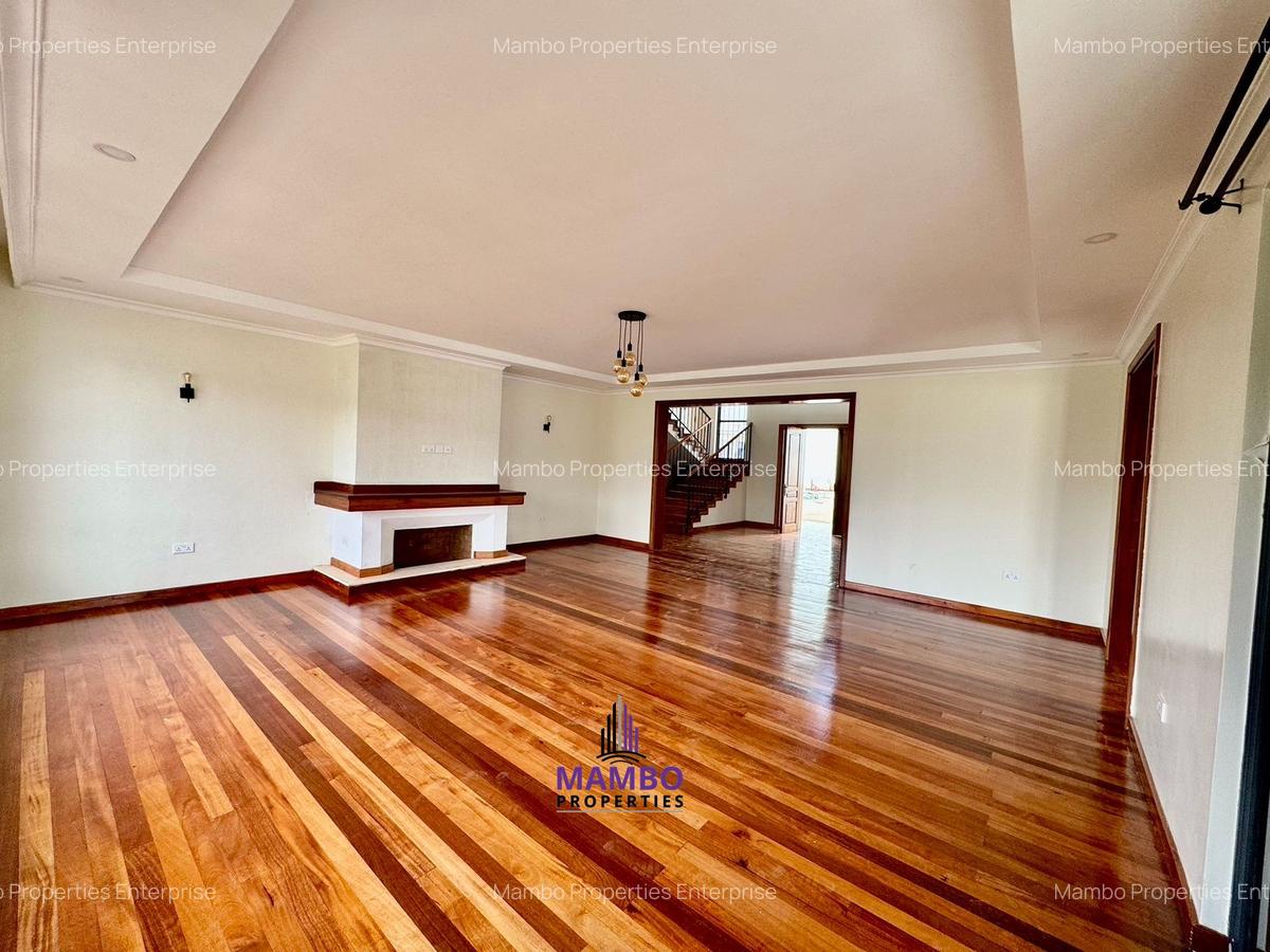 5 Bed Villa with En Suite at Westlands - 4