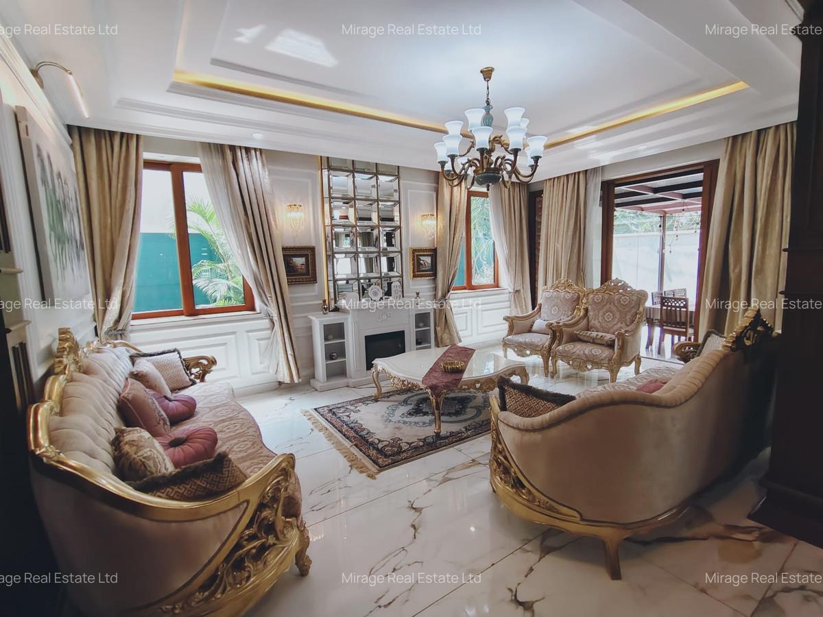 6 Bed Villa with En Suite in Lavington - 20