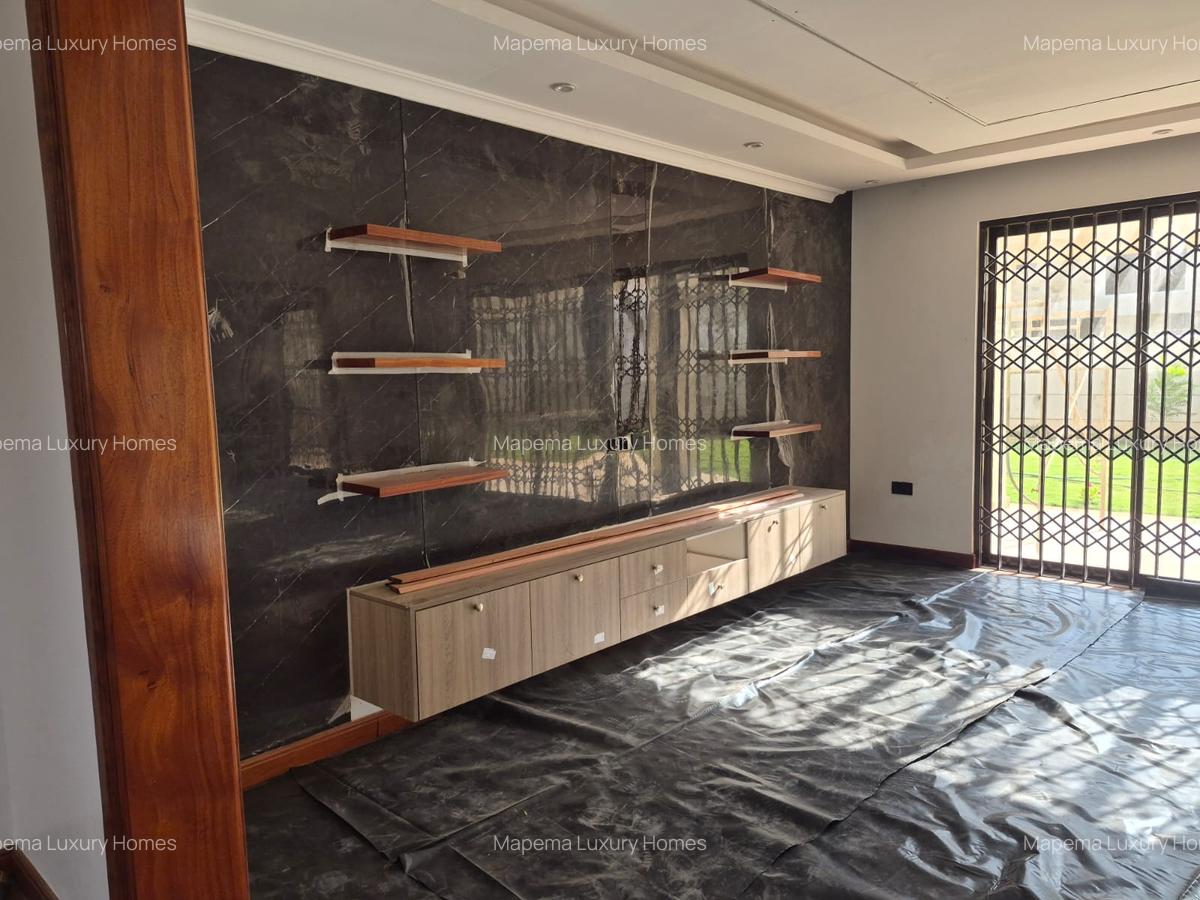 6 Bed Villa with En Suite at Bogani Road - 10