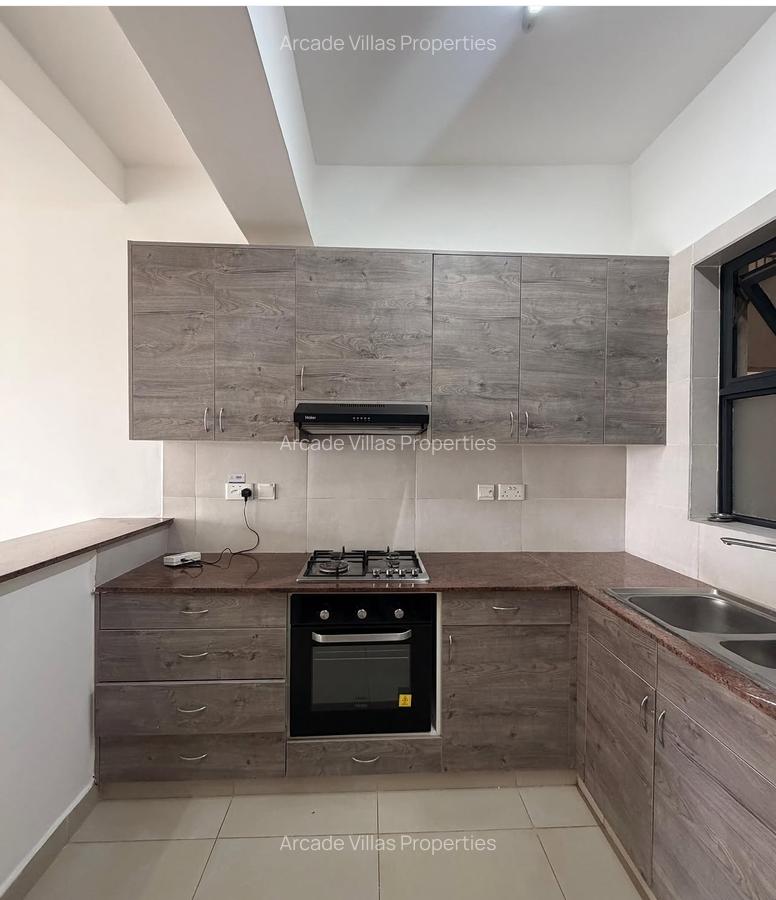 2 Bed Apartment with En Suite in Westlands Area - 5