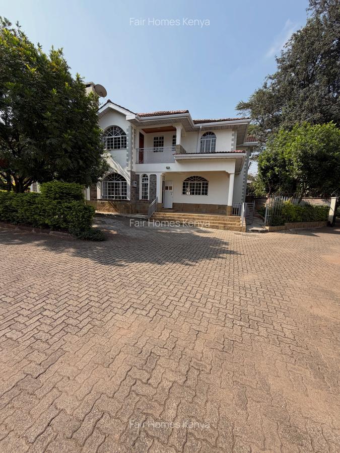 4 Bed Townhouse with En Suite at Amboseli Road - 1