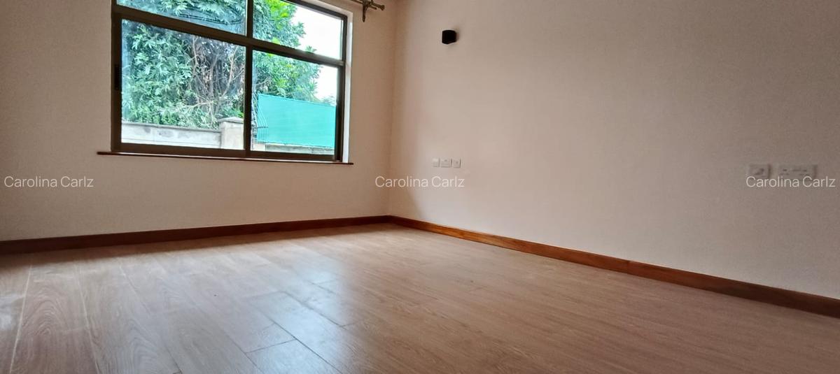 4 Bed House with En Suite at Nyari - 12
