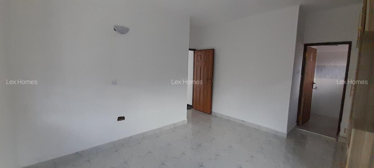 3 Bed House with En Suite at Rimpa - 13
