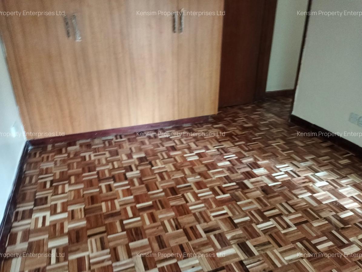4 Bed Townhouse with En Suite in Lavington - 16