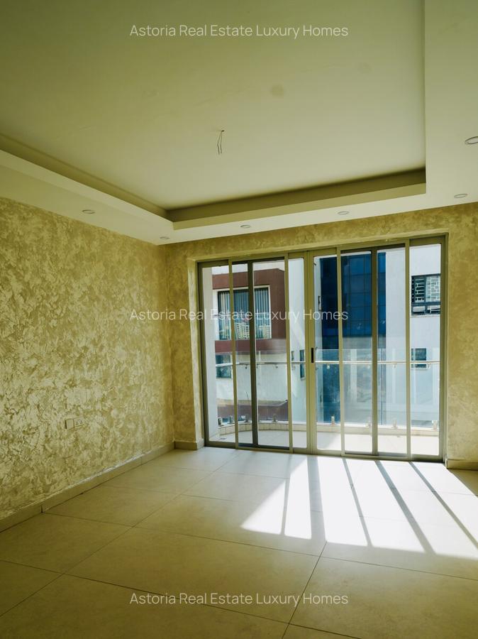 4 Bed Apartment with En Suite at 2026-510 - 20