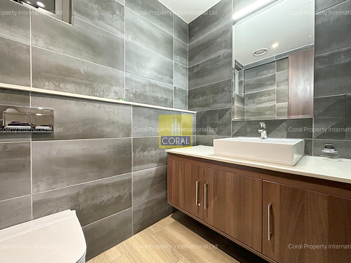 3 Bed Apartment in Parklands - 9