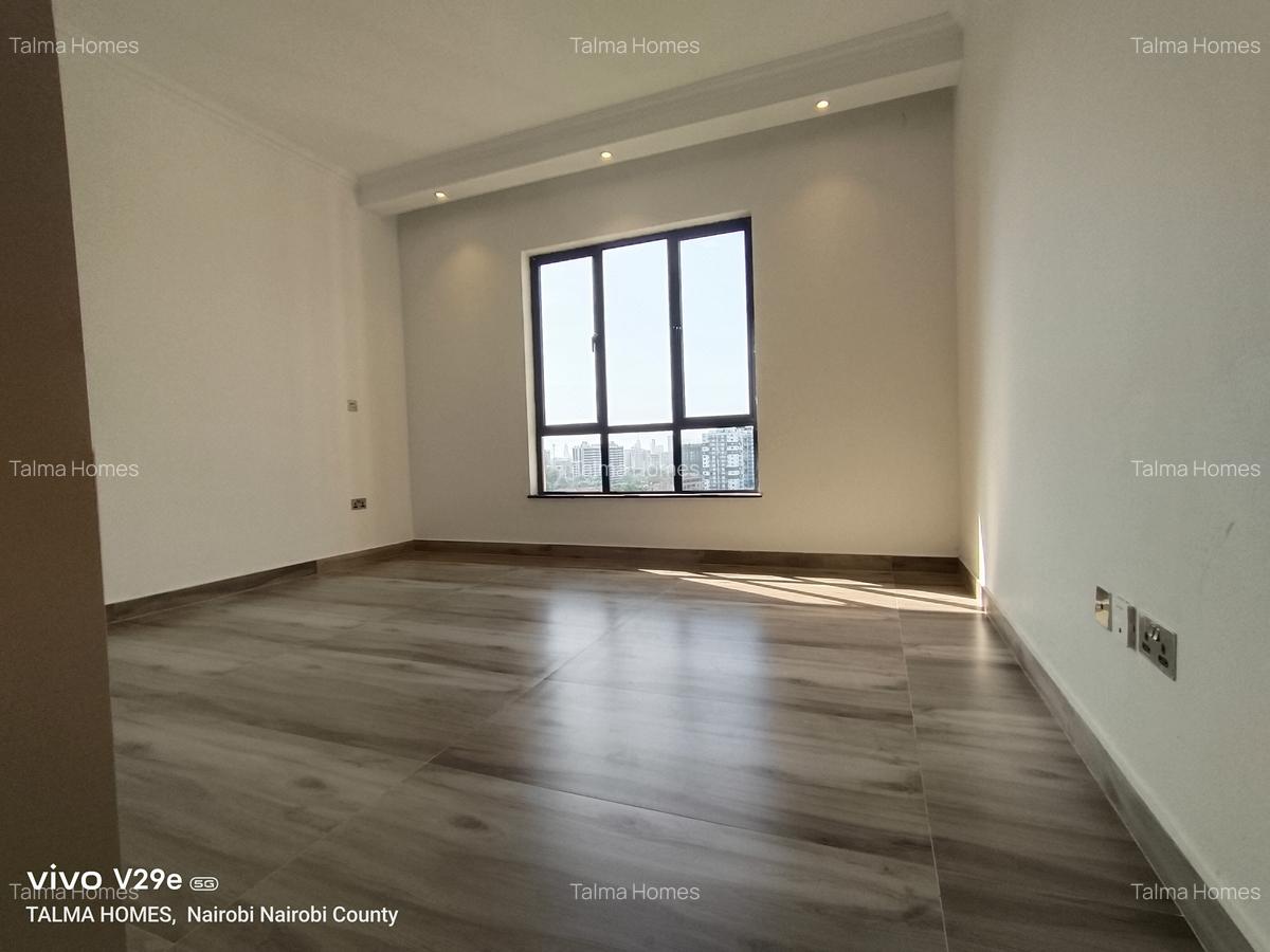 2 Bed Apartment with En Suite at Off Rhapta Road - 2