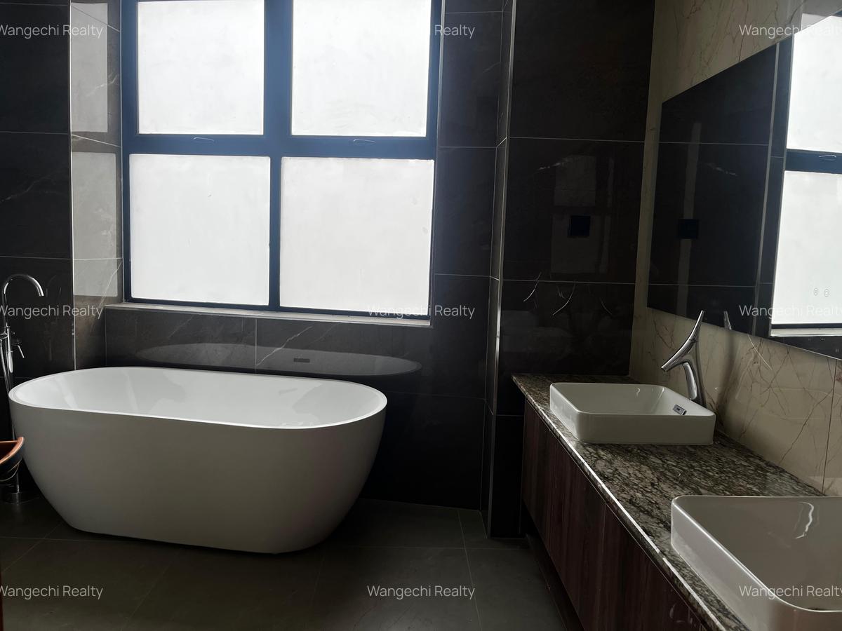 Furnished 3 Bed Apartment with En Suite at Riverside Drive - 14