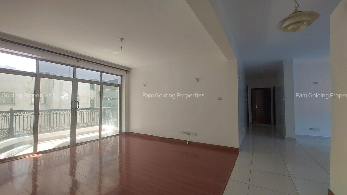 3 Bed Apartment with En Suite in Kileleshwa - 5