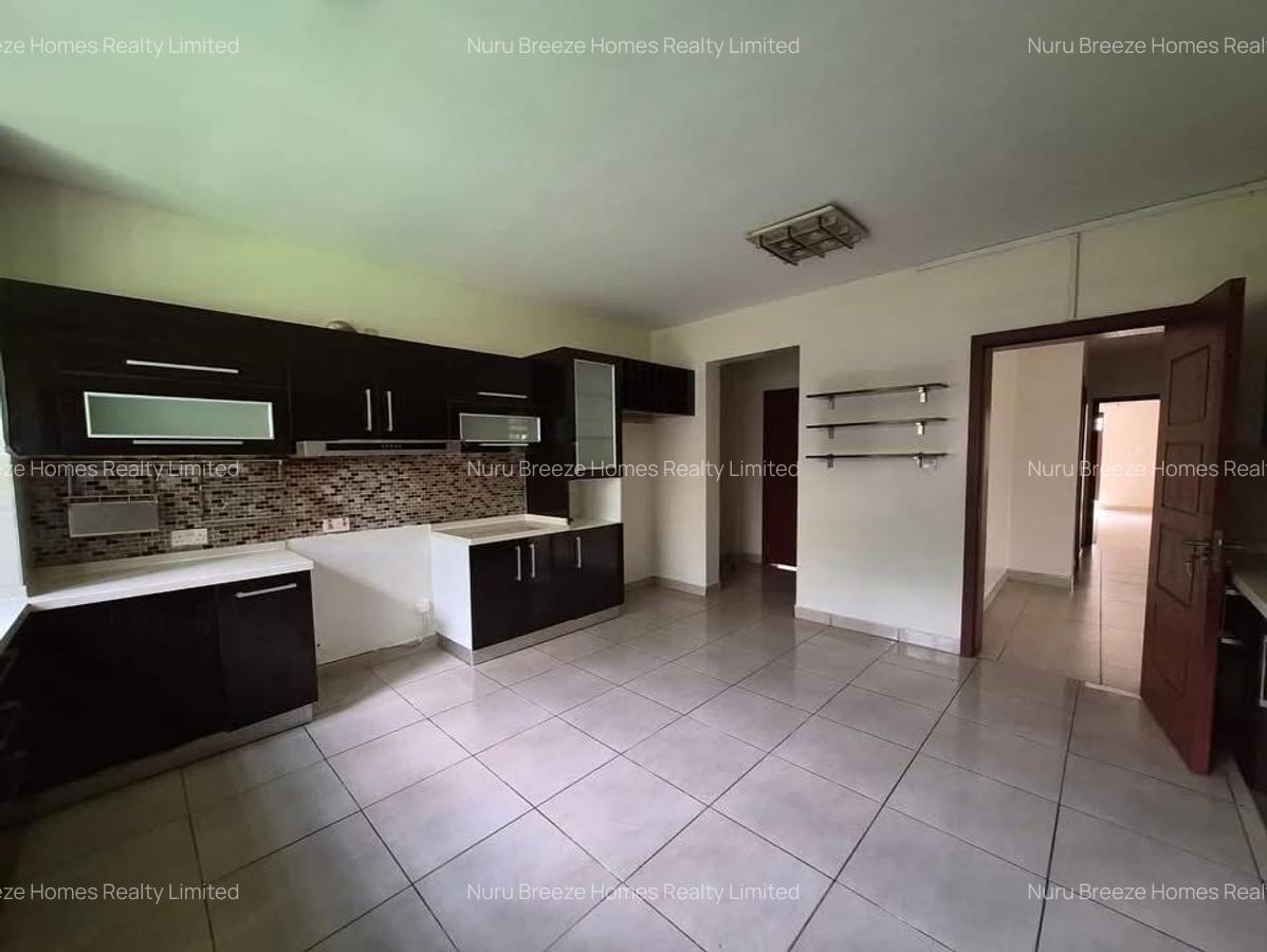 5 Bed Townhouse with En Suite in Kiambu Road - 7
