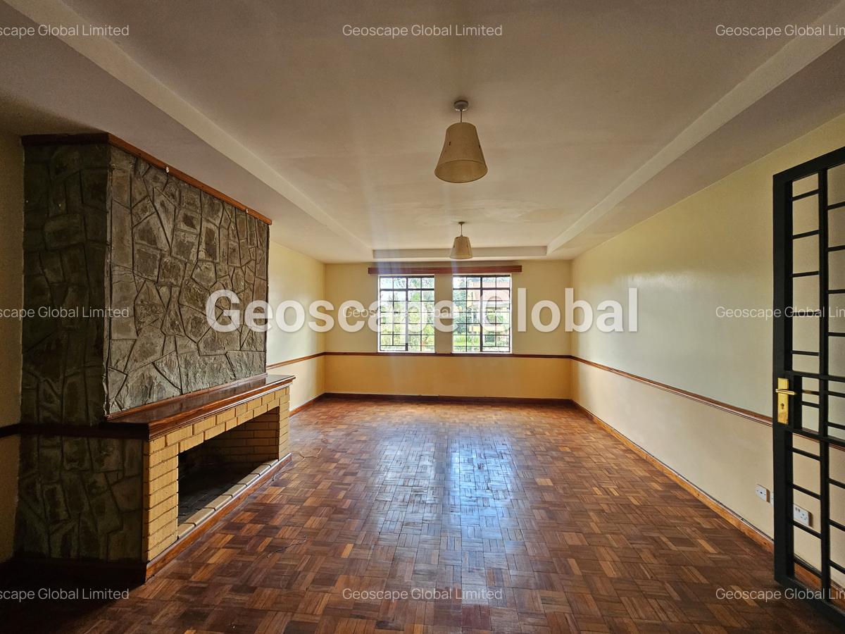 5 Bed House with En Suite in Runda - 5