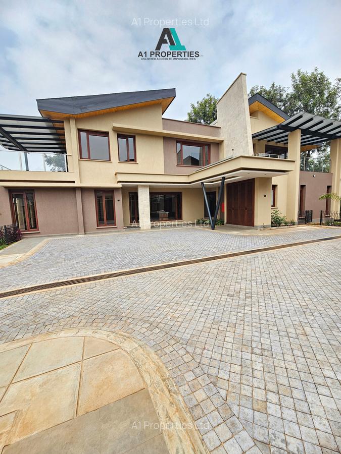 4 Bed Townhouse with En Suite in Runda - 2