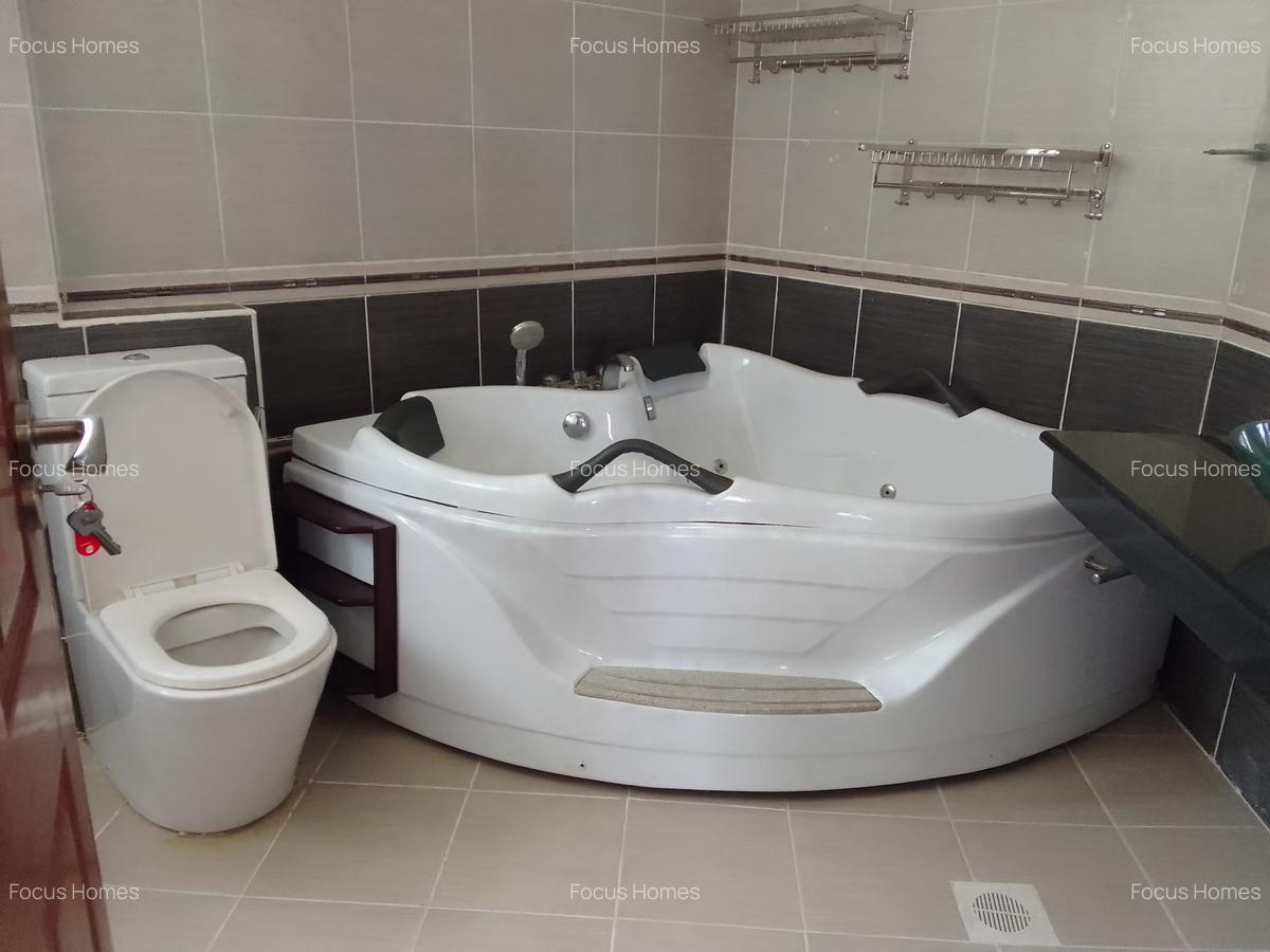 4 Bed Townhouse with En Suite in Lavington - 8