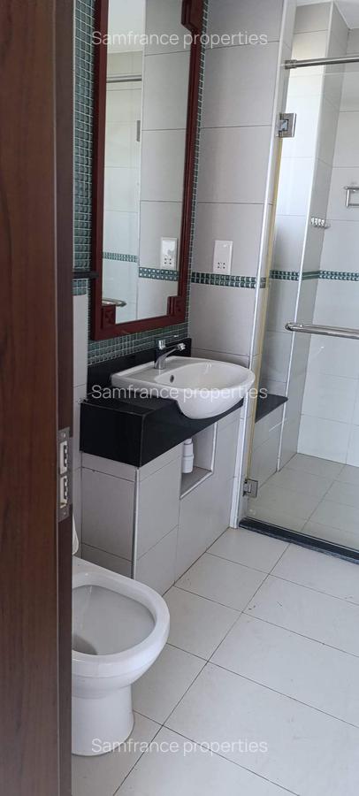 Serviced 2 Bed Apartment with En Suite at Sultan - 7