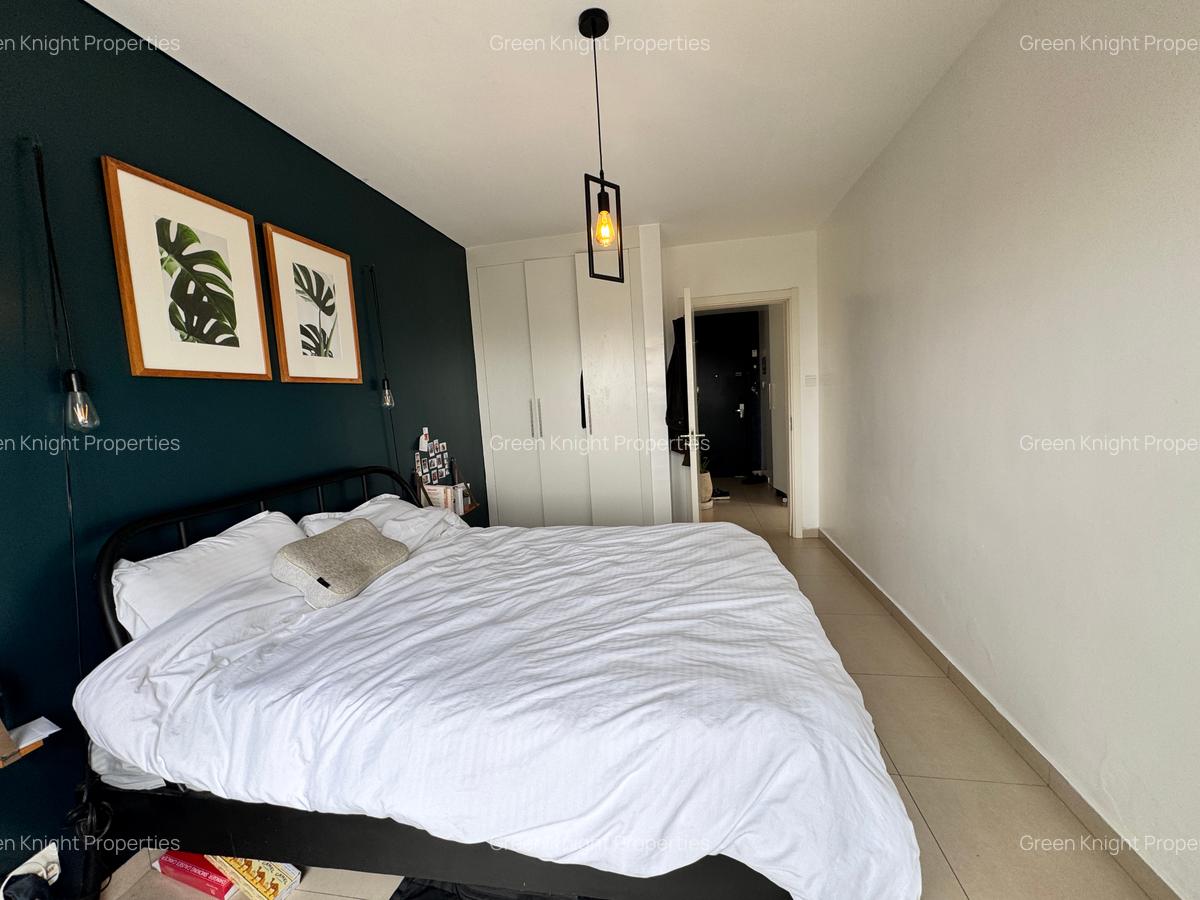 Serviced 1 Bed Apartment with En Suite in Lavington - 8