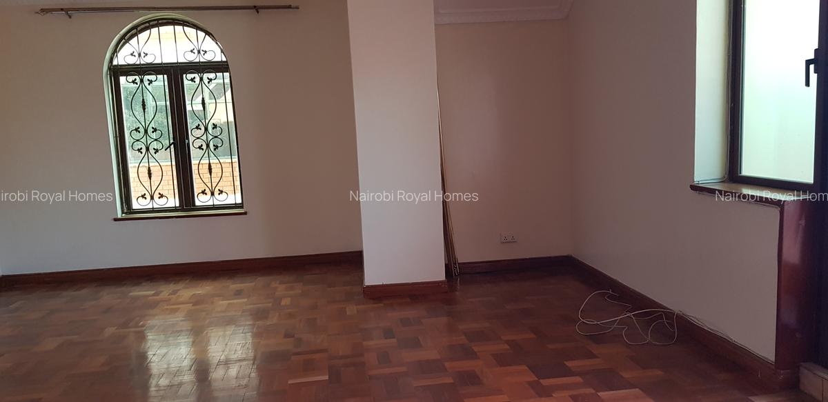 5 Bed Townhouse with En Suite at Lavington Kileleshwa - 20
