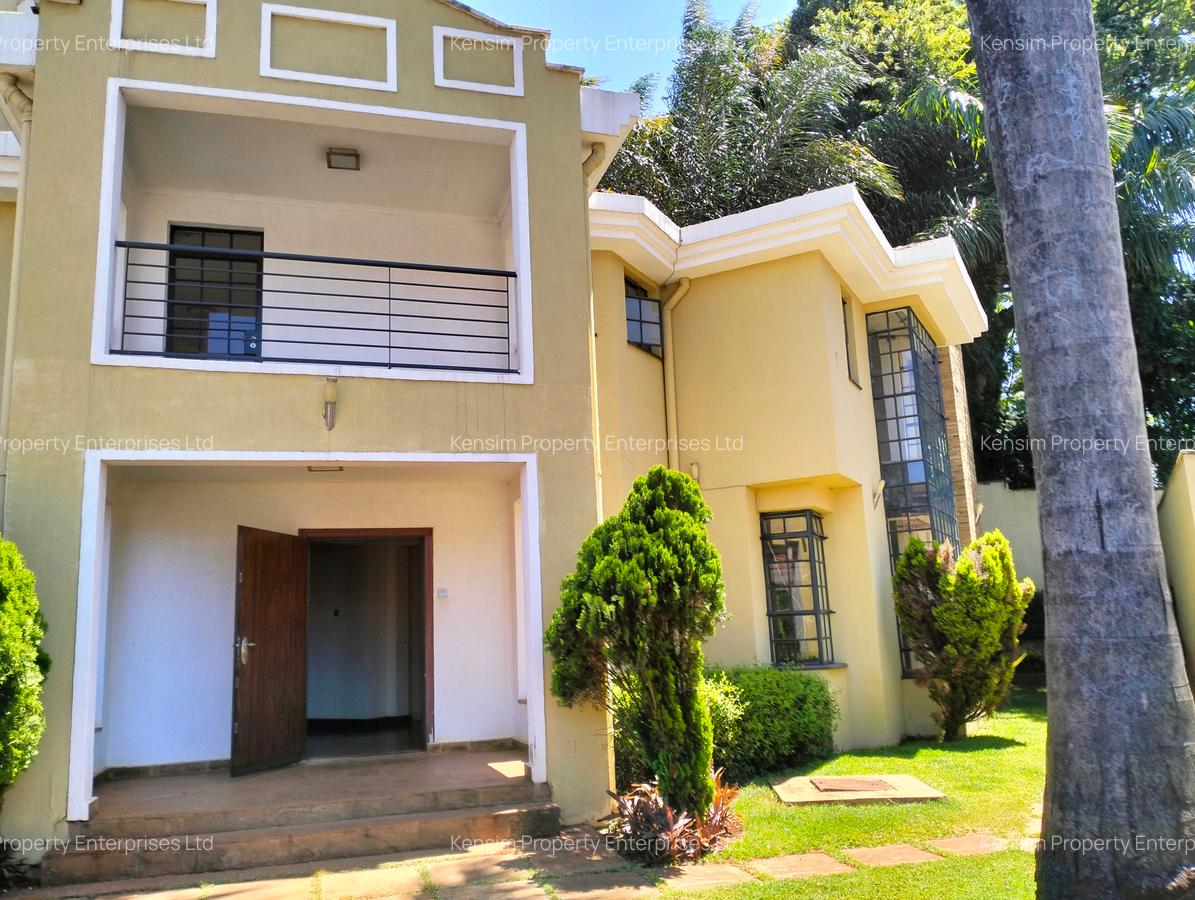 5 Bed Townhouse with En Suite in Lavington - 4
