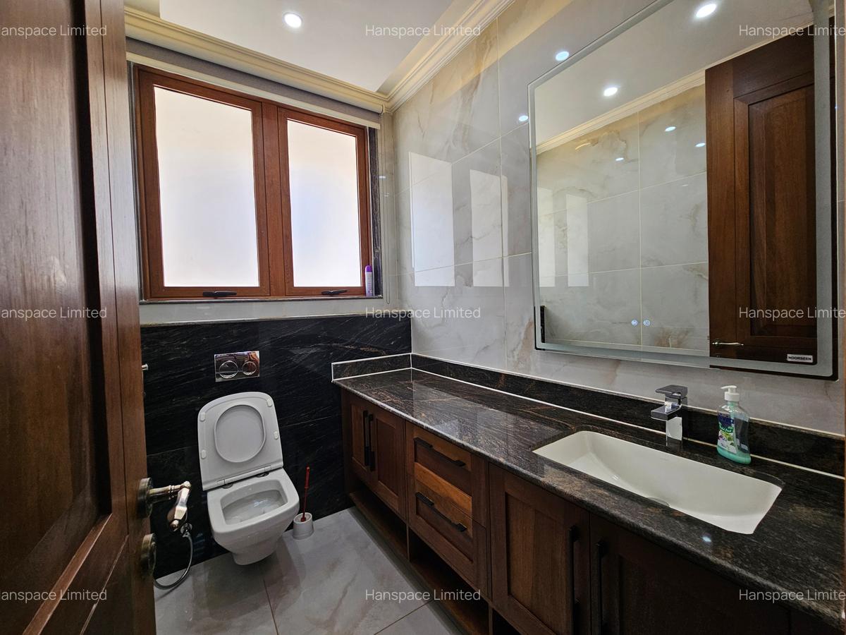 6 Bed Villa with En Suite in Lavington - 10