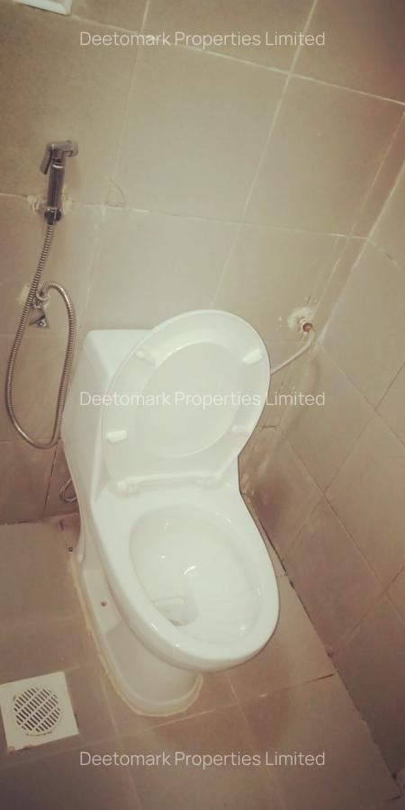 7 Bed Townhouse with En Suite at Dogunit - 14