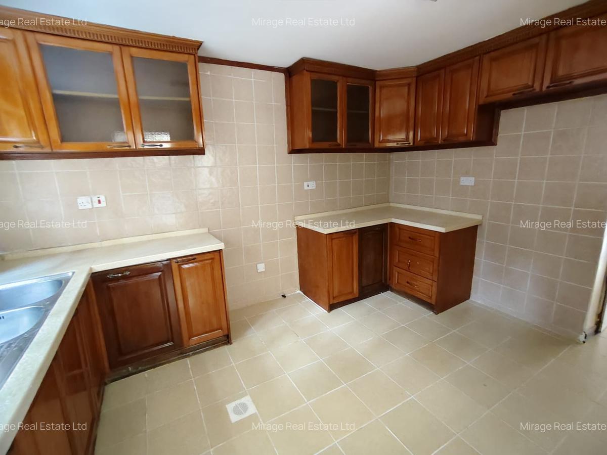 5 Bed Townhouse with Staff Quarters in Lavington - 2